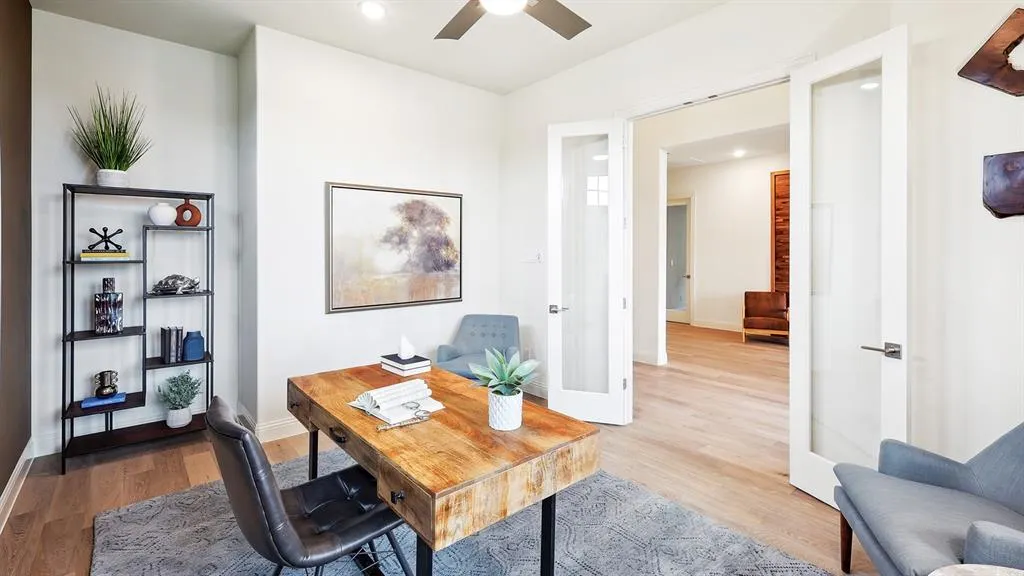 1316 Huntington Drive