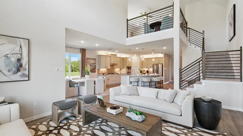 1316 Huntington Drive