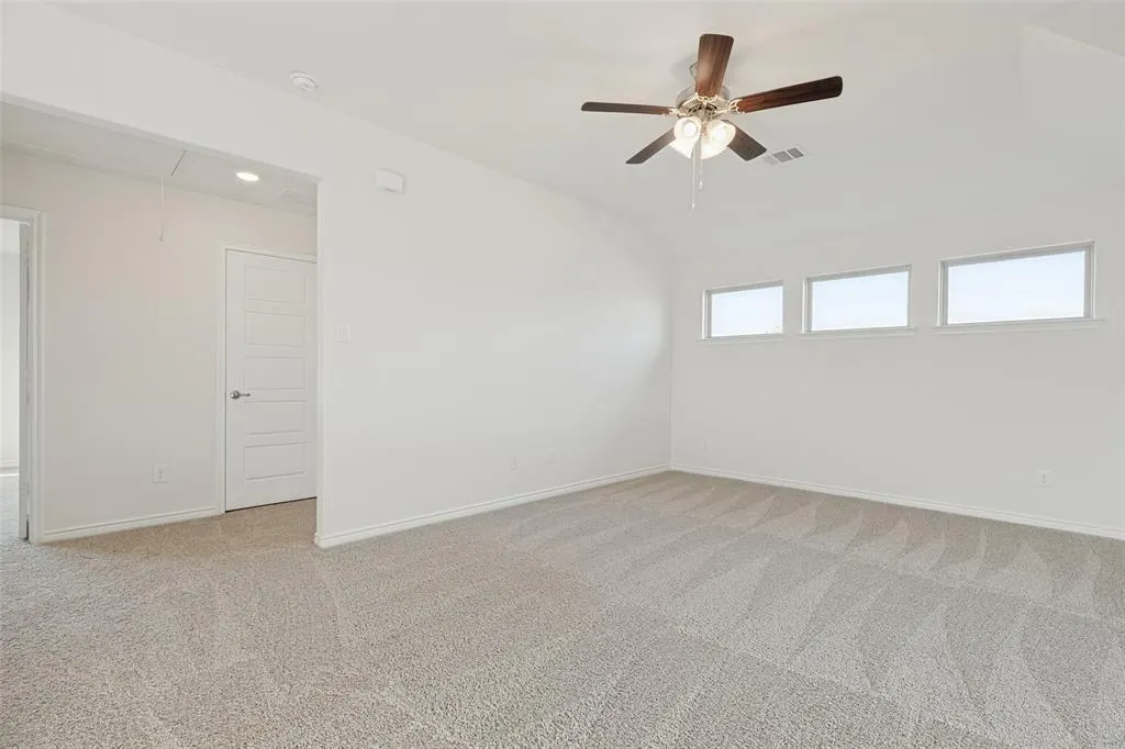 1012 Crepe Myrtle Lane