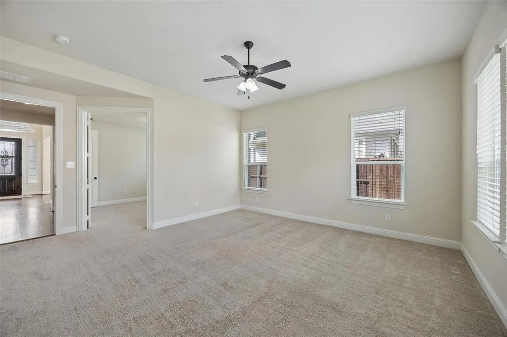 3537 Acropolis Way