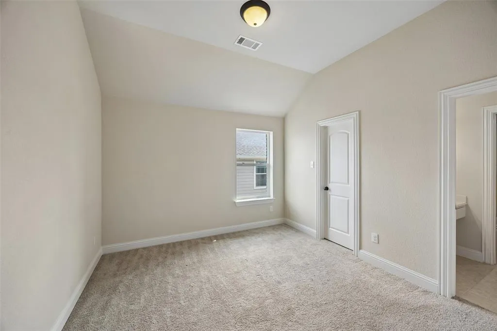 3537 Acropolis Way