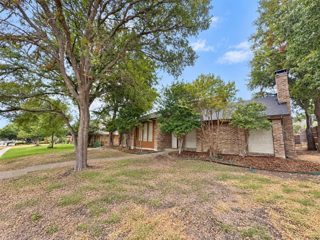 3620 Teakwood Lane