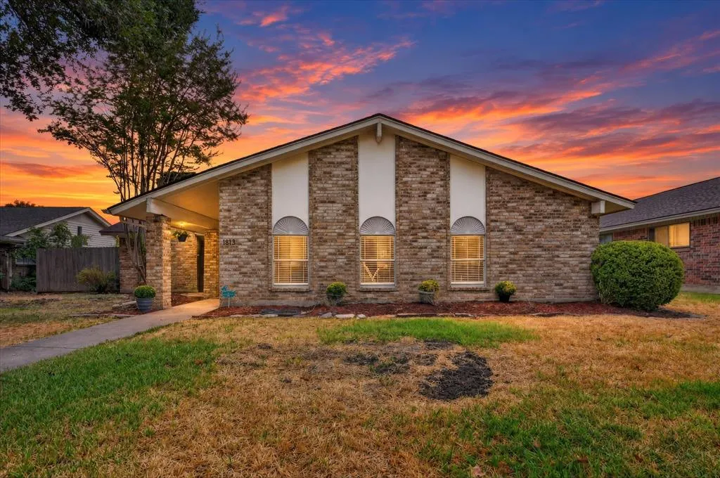 1813 Tulane Drive