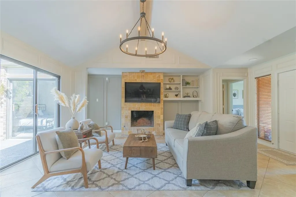 1011 Wimbledon Lane