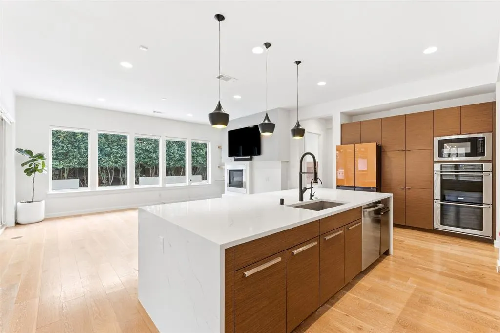 787 Benalla Drive