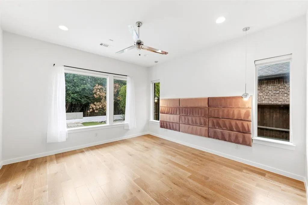 787 Benalla Drive
