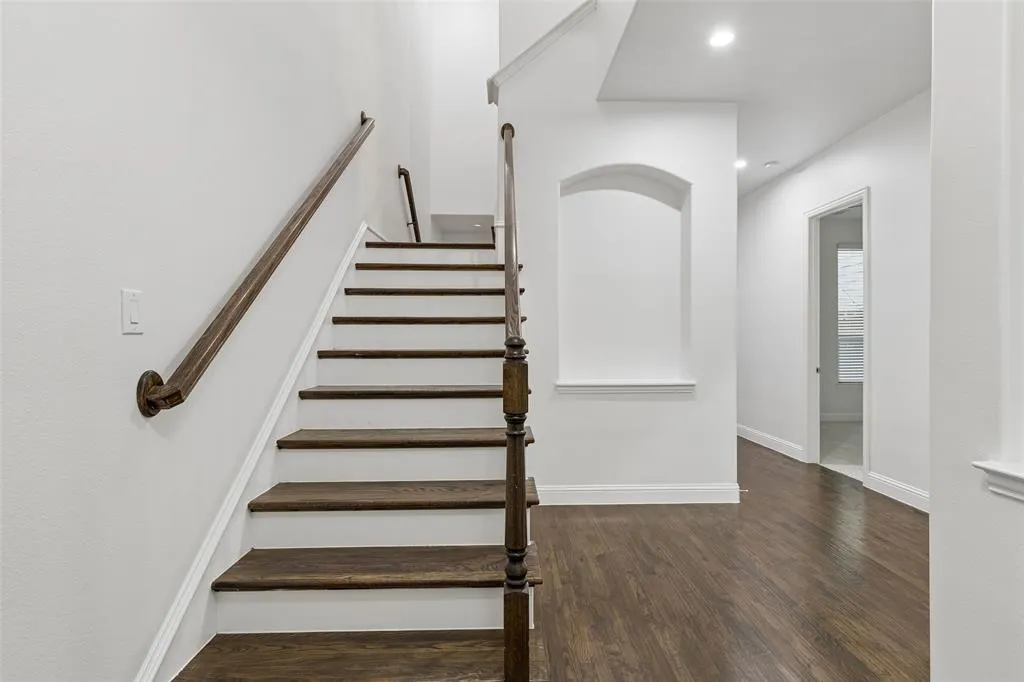 833 Rohan Drive