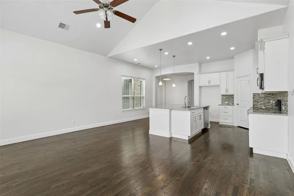 833 Rohan Drive