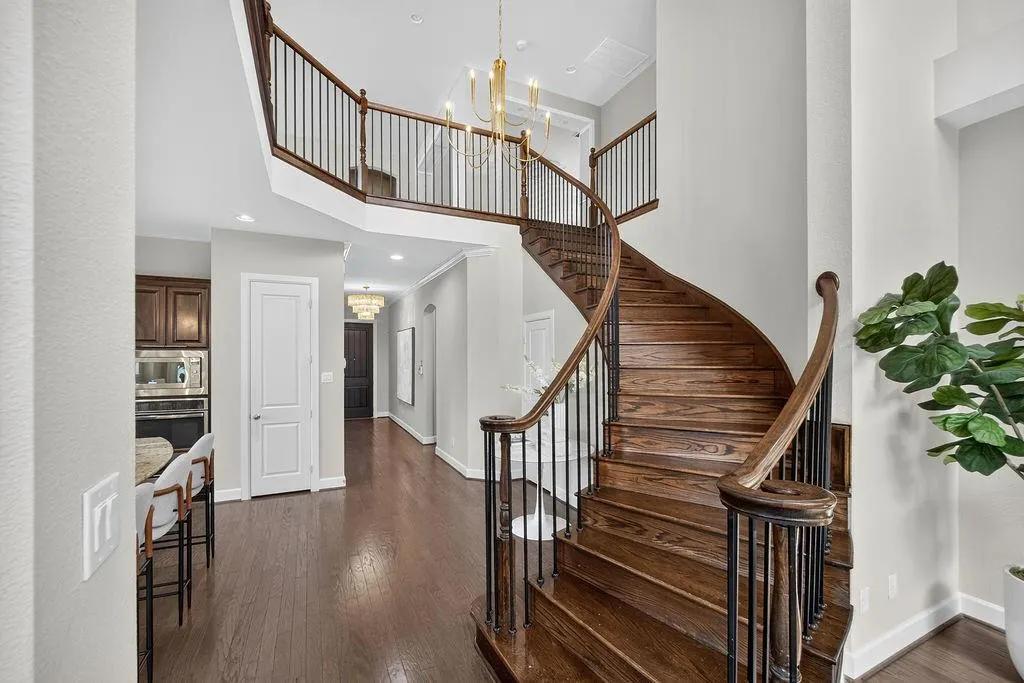 7840 Renderbrook Bend