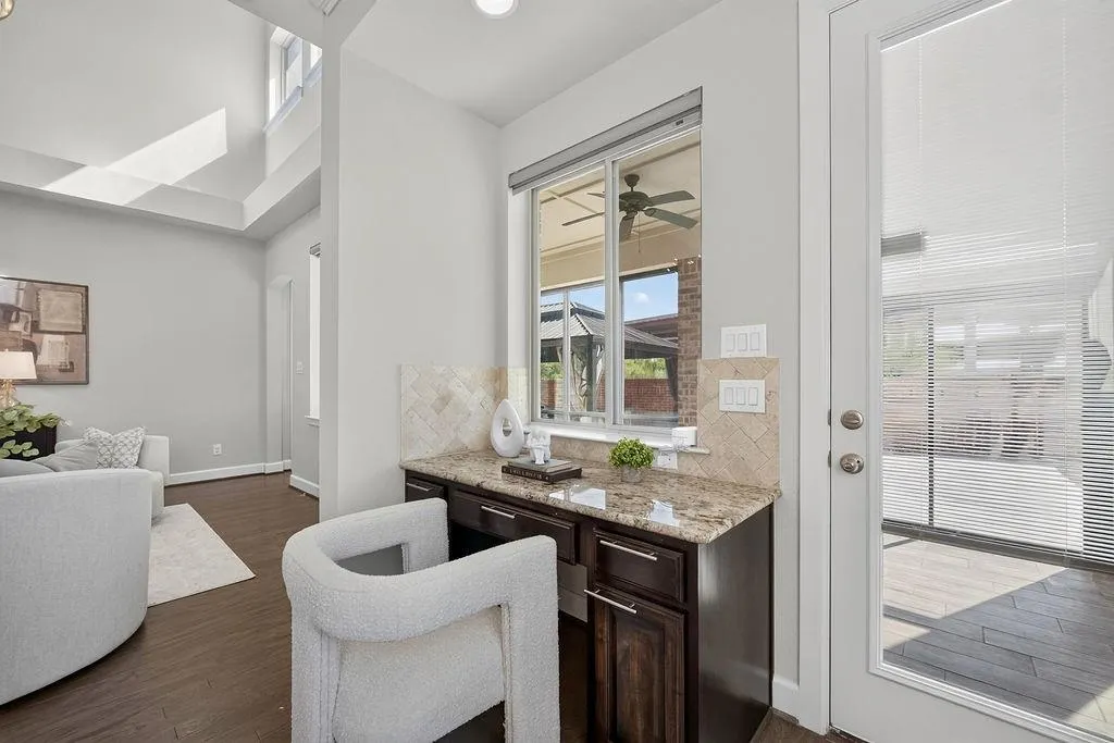 7840 Renderbrook Bend