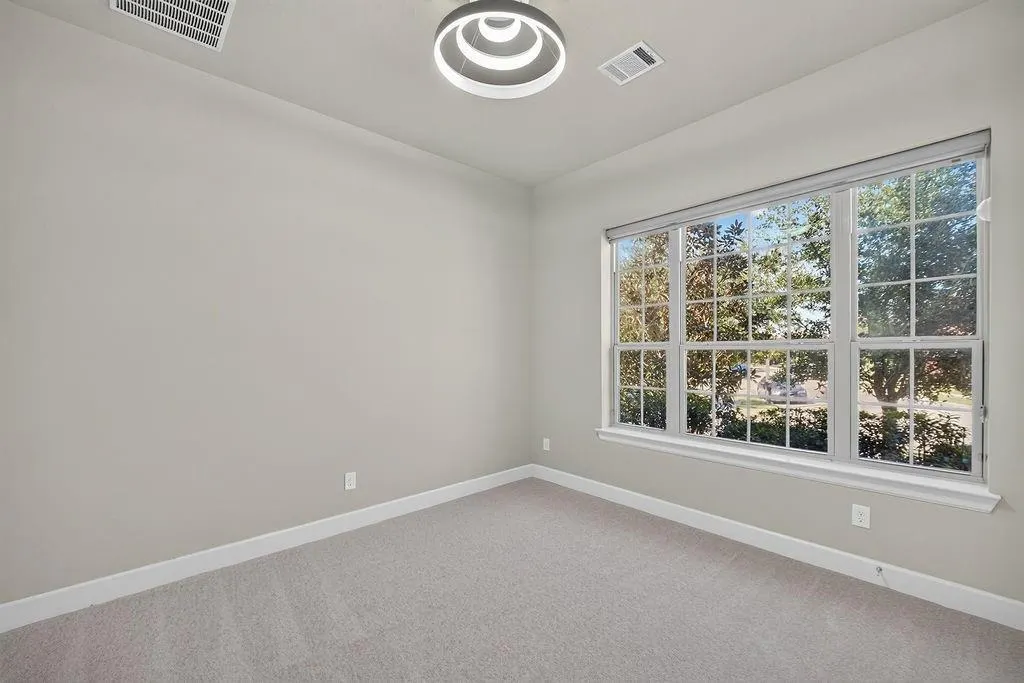 7840 Renderbrook Bend