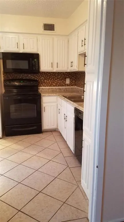 333 Melrose Drive #14C