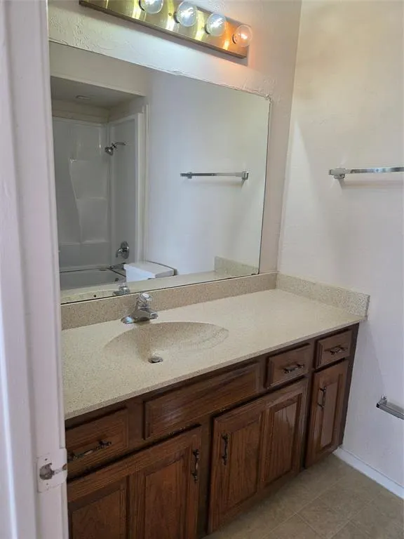 333 Melrose Drive #14C