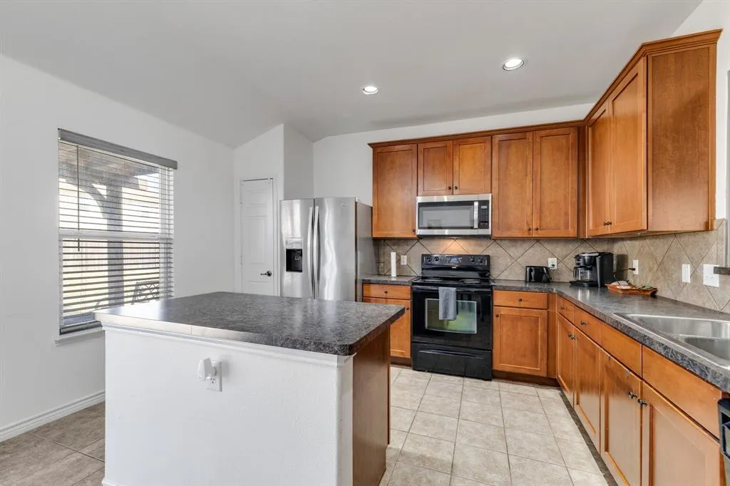 7004 Cotton Seed Drive