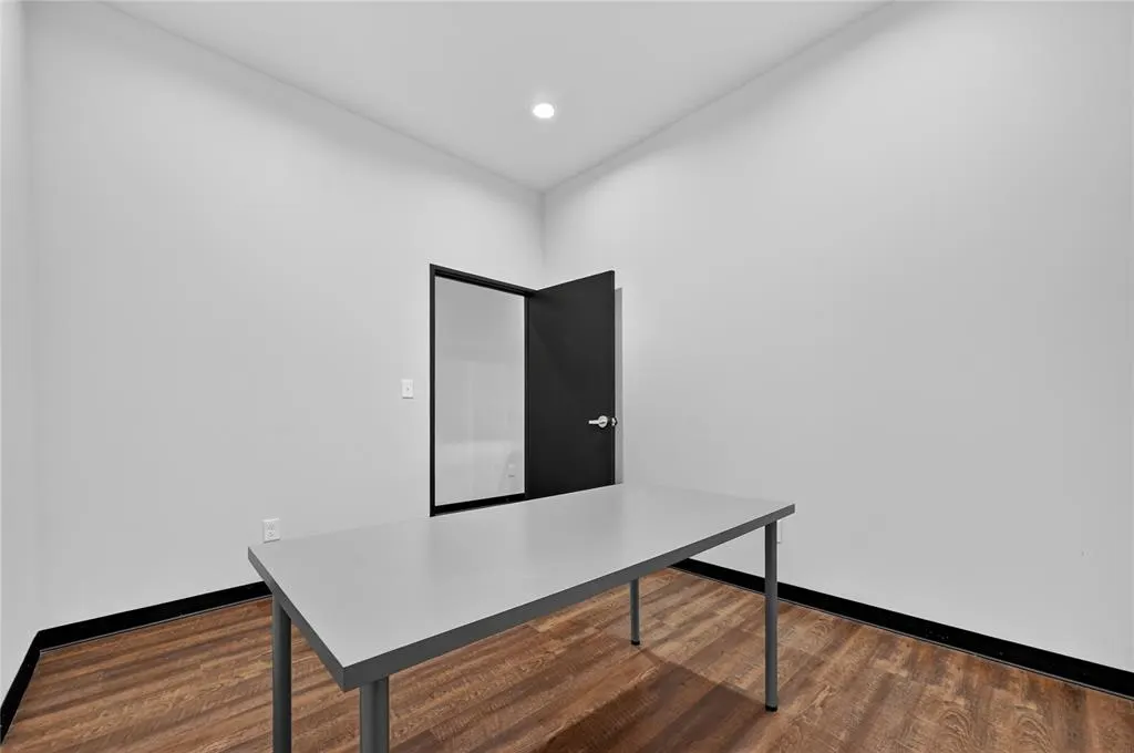 3600 Eldorado Parkway #3