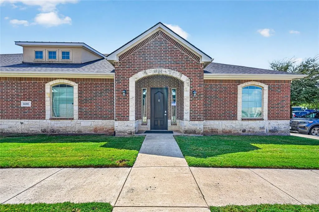 3600 Eldorado Parkway #3