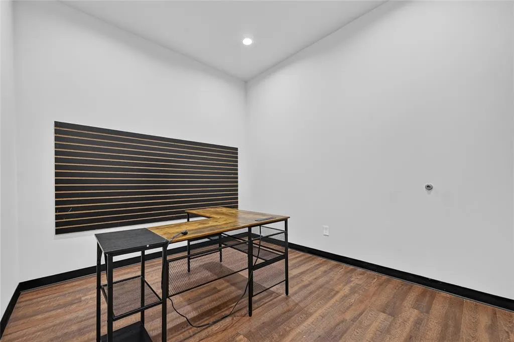 3600 Eldorado Parkway #3