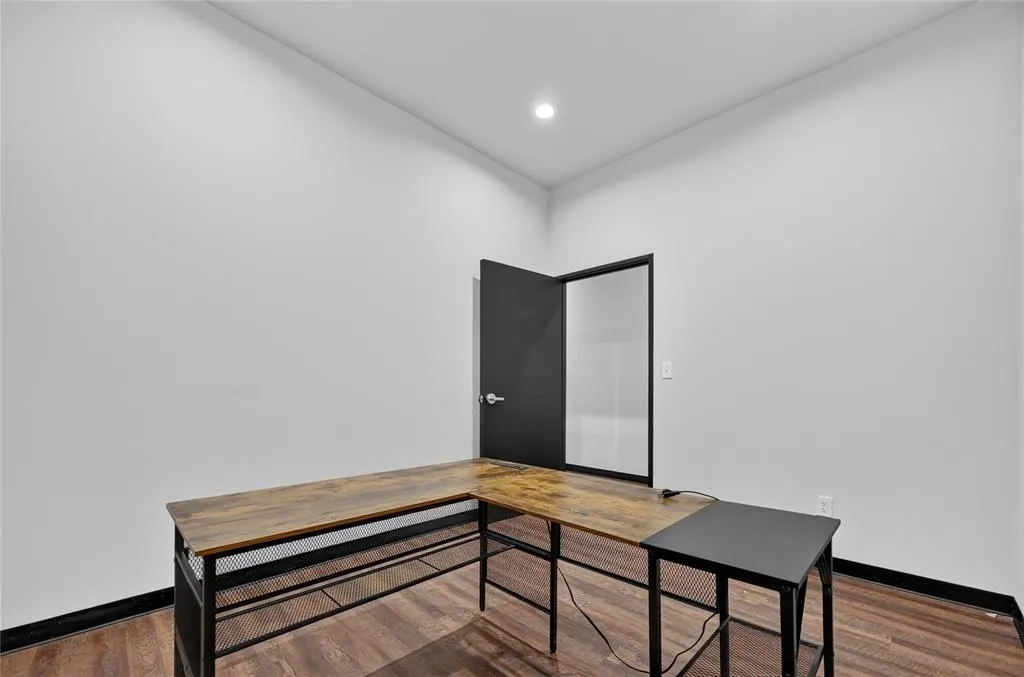 3600 Eldorado Parkway #3