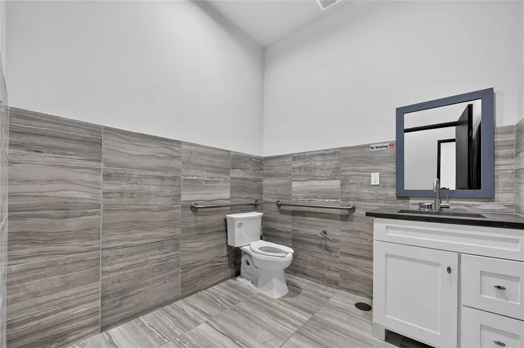 3600 Eldorado Parkway #3