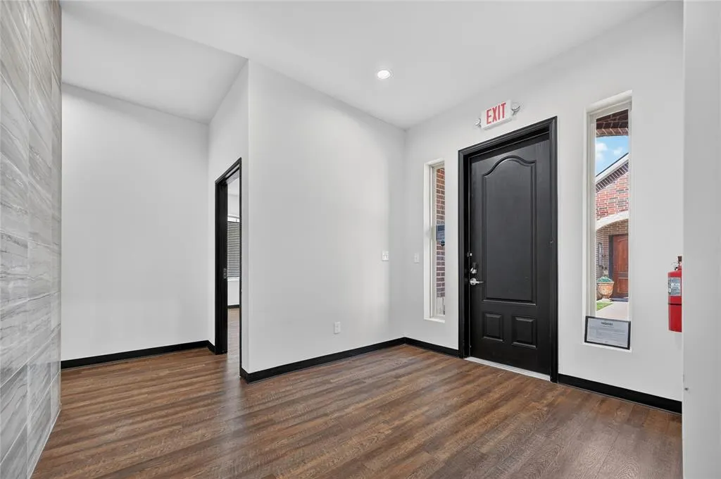 3600 Eldorado Parkway #3