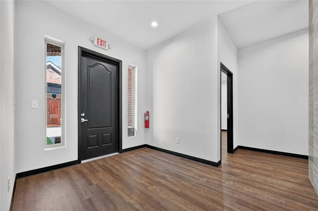 3600 Eldorado Parkway #3