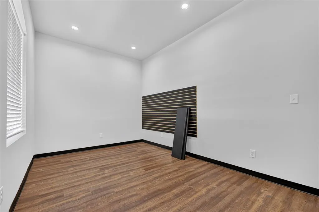 3600 Eldorado Parkway #3