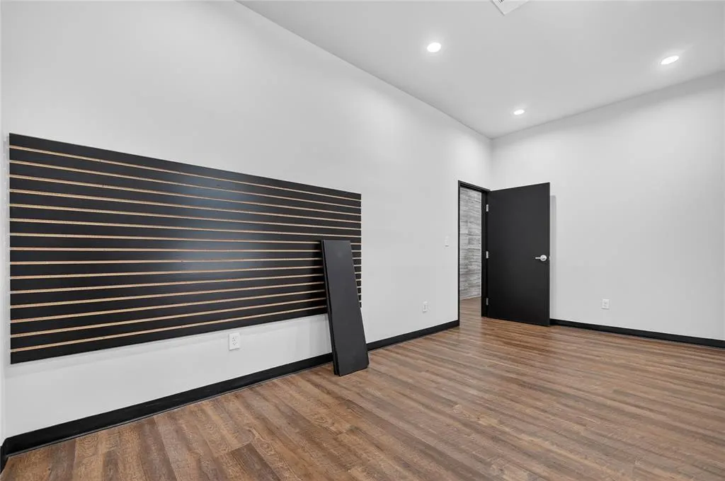 3600 Eldorado Parkway #3