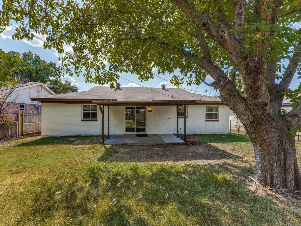 6924 Richardson Drive