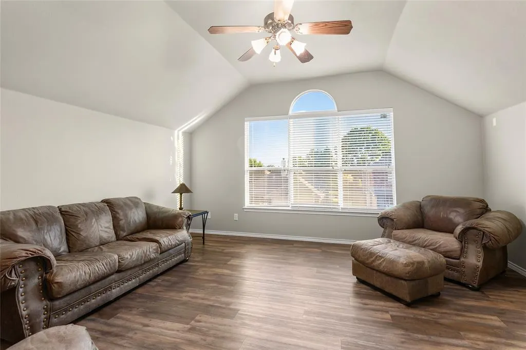 2185 Goliad Circle