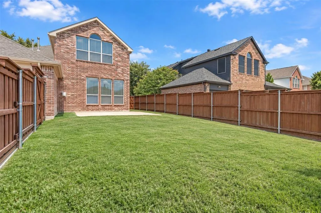 2185 Goliad Circle
