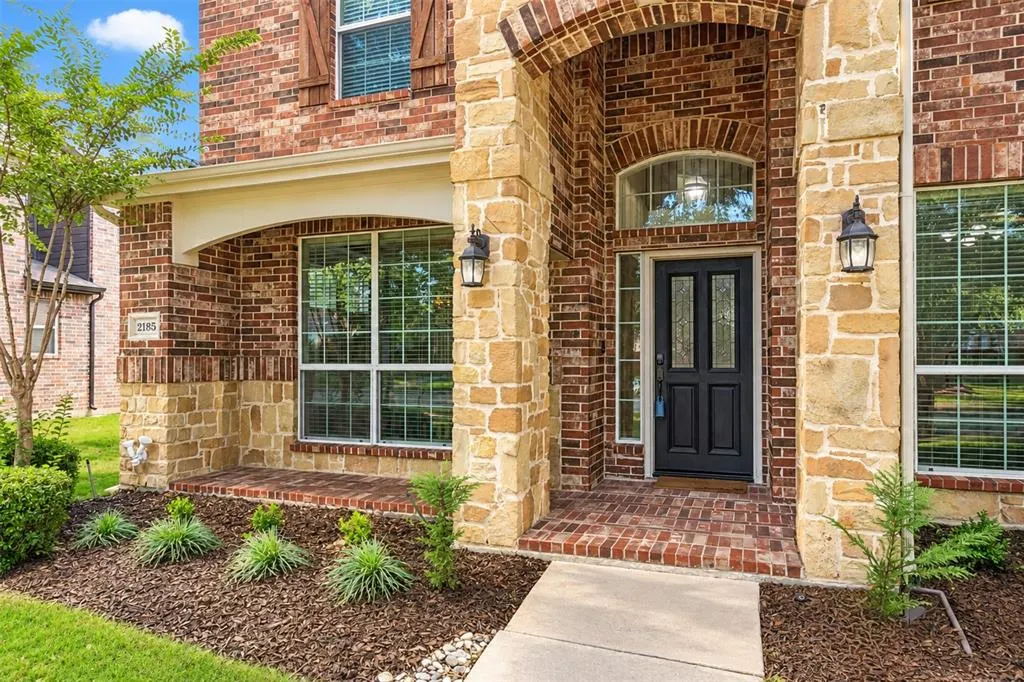 2185 Goliad Circle
