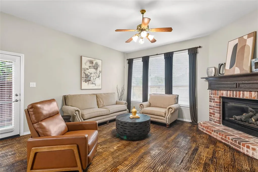 2185 Goliad Circle