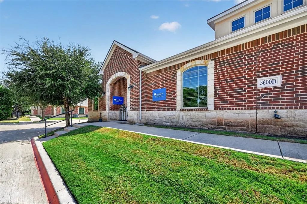 3600 Eldorado Parkway #2