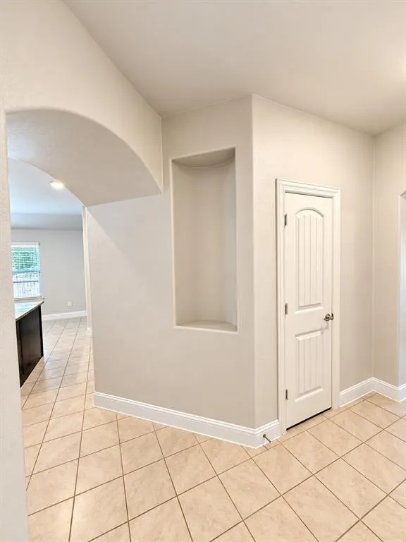 4320 Lakeview Drive