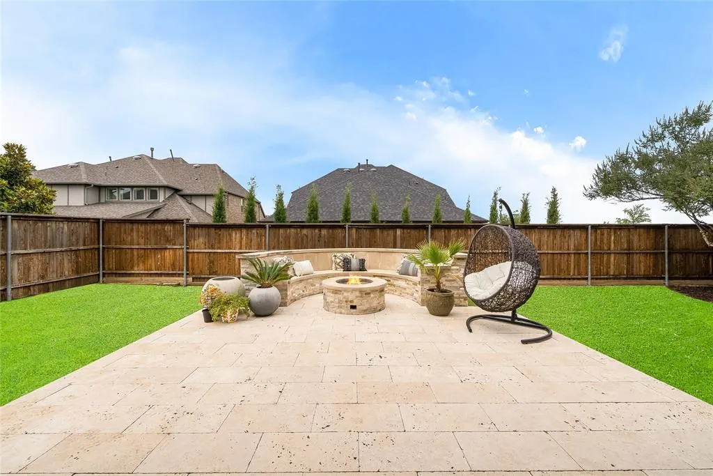 1734 Ellington Drive