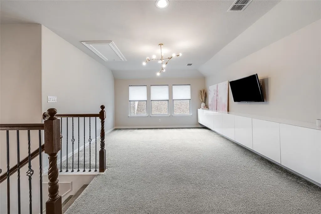 1734 Ellington Drive