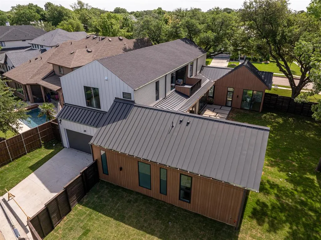 4103 Saranac Drive
