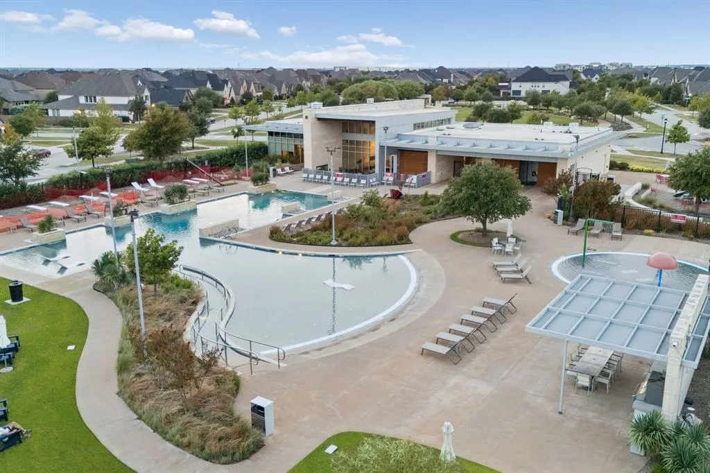 2622 Eucalyptus Road