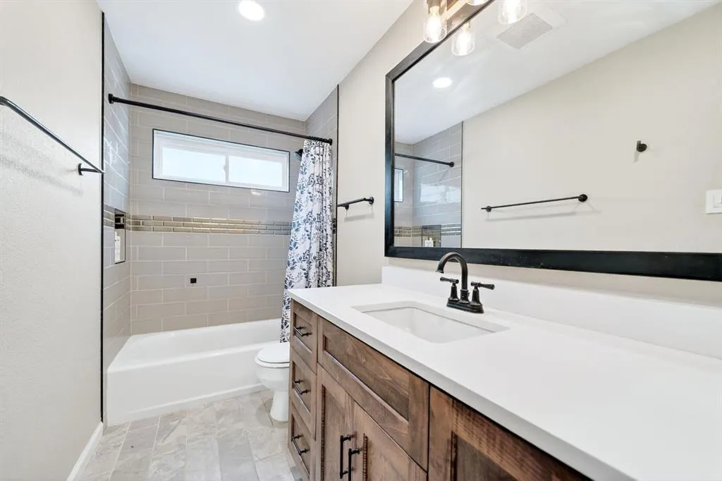 771 Eiffel Drive