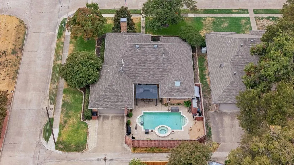 1513 Margate Lane
