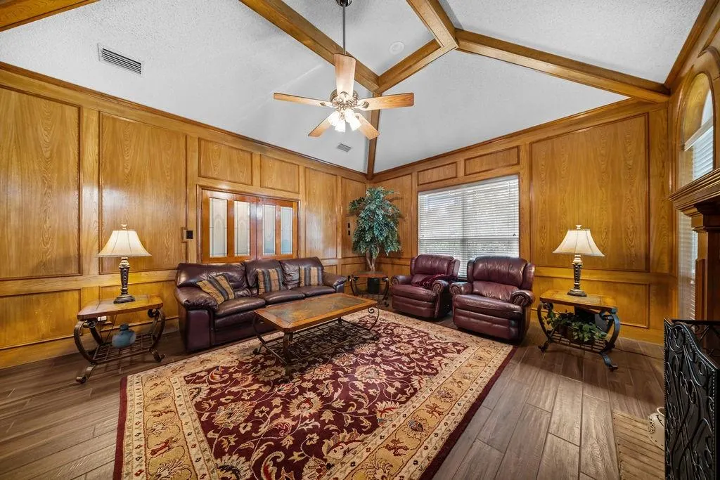 1513 Margate Lane