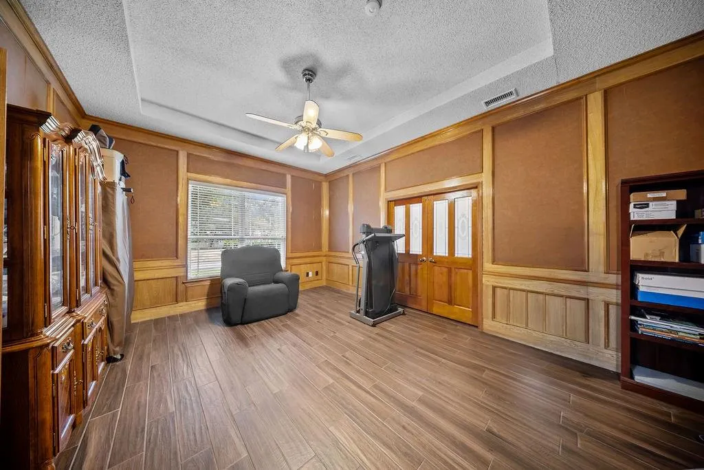 1513 Margate Lane