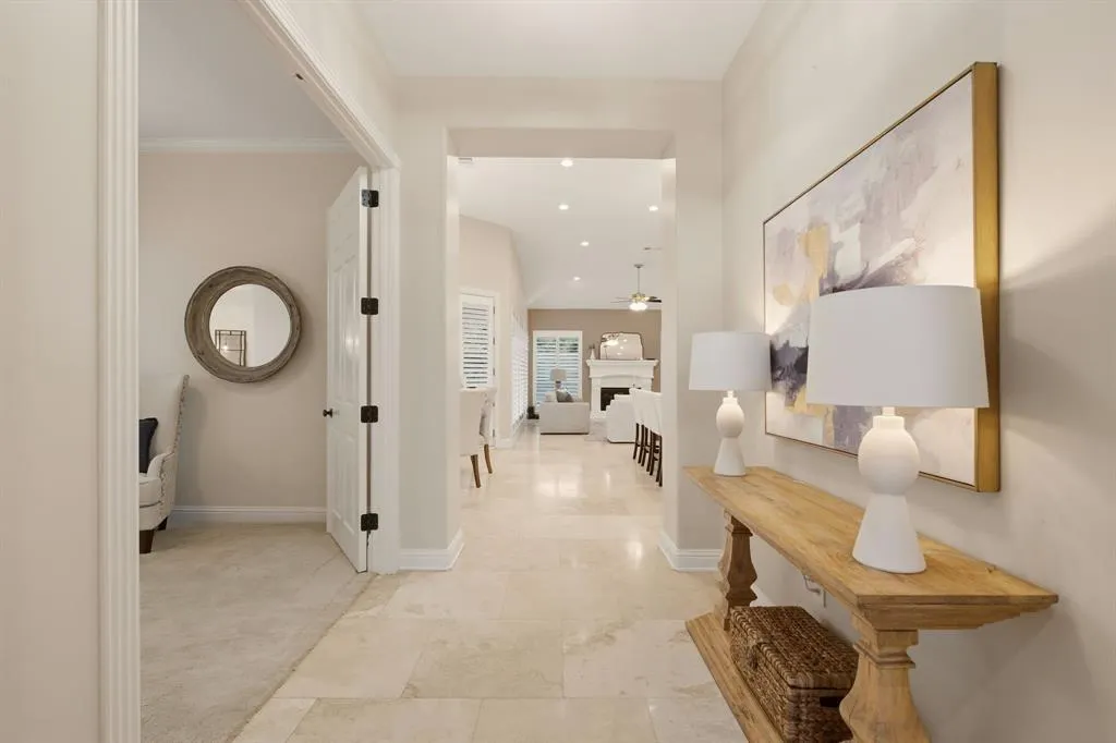 1120 Twin Oaks Drive