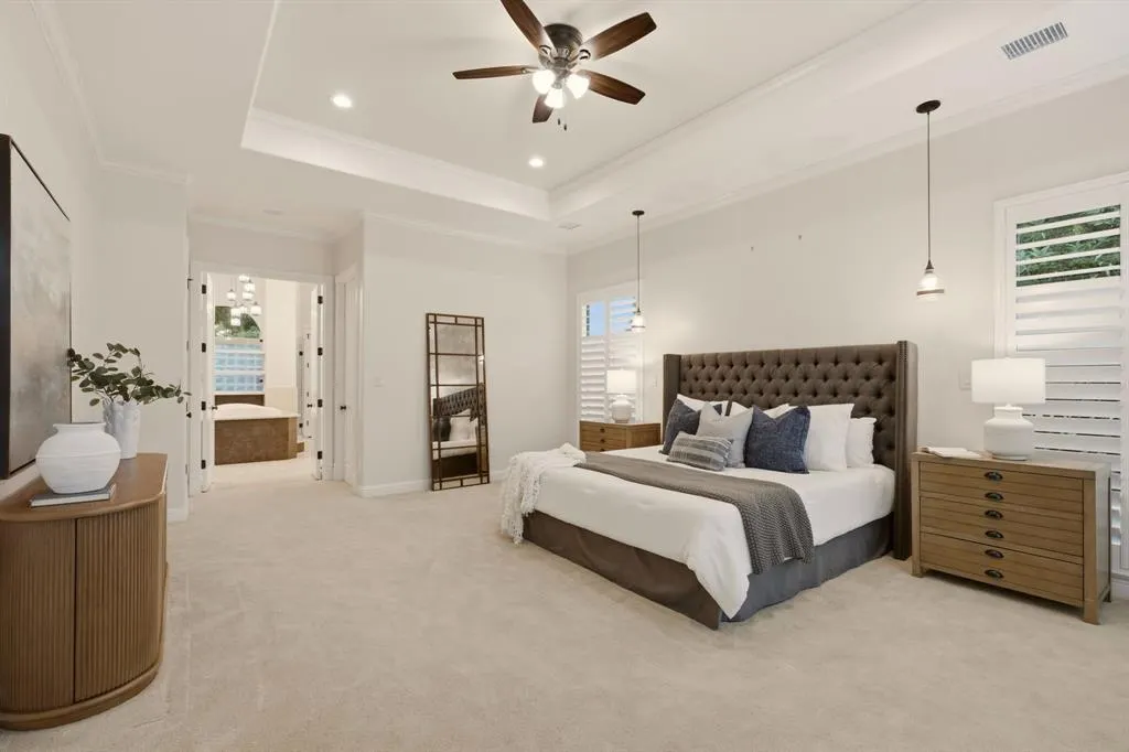 1120 Twin Oaks Drive
