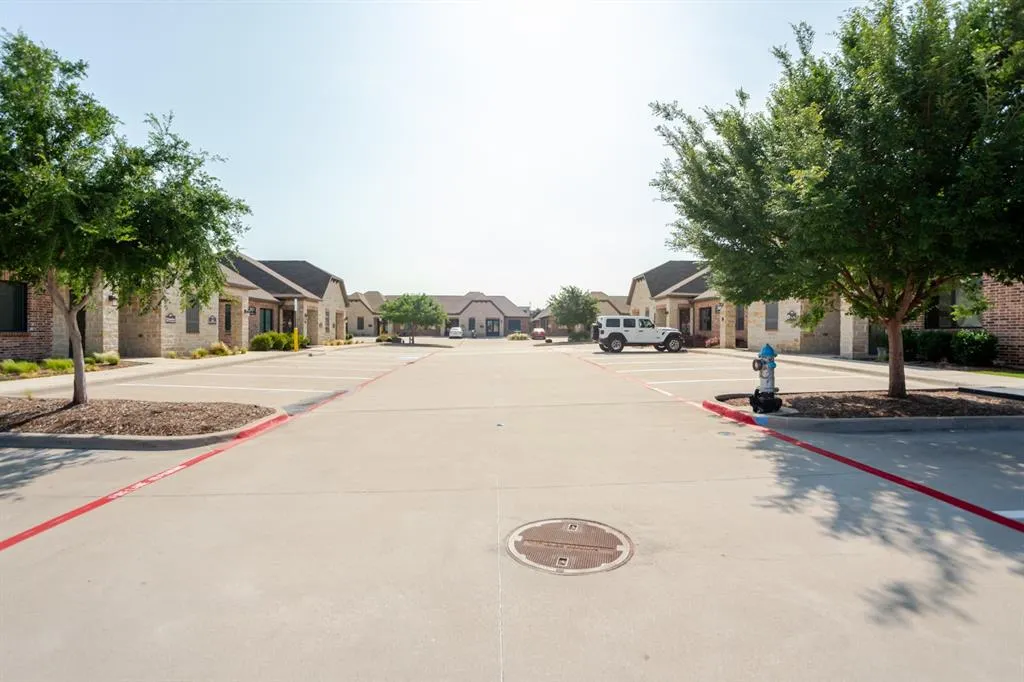 2601 Little Elm Parkway #701
