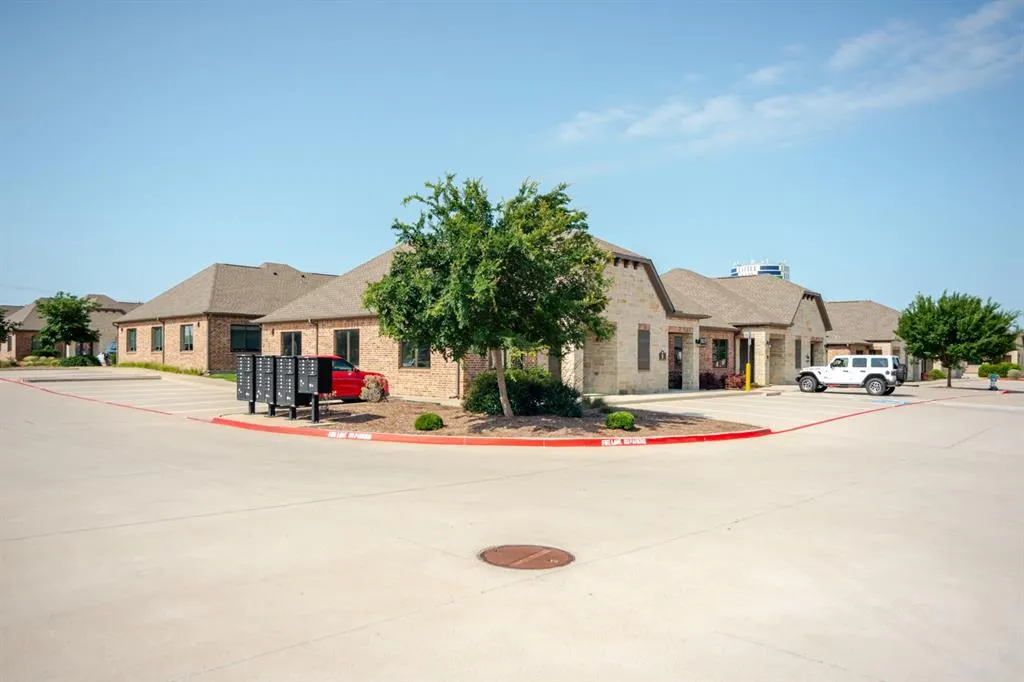 2601 Little Elm Parkway #701