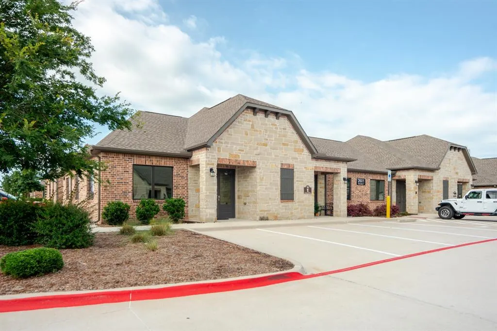2601 Little Elm Parkway #701