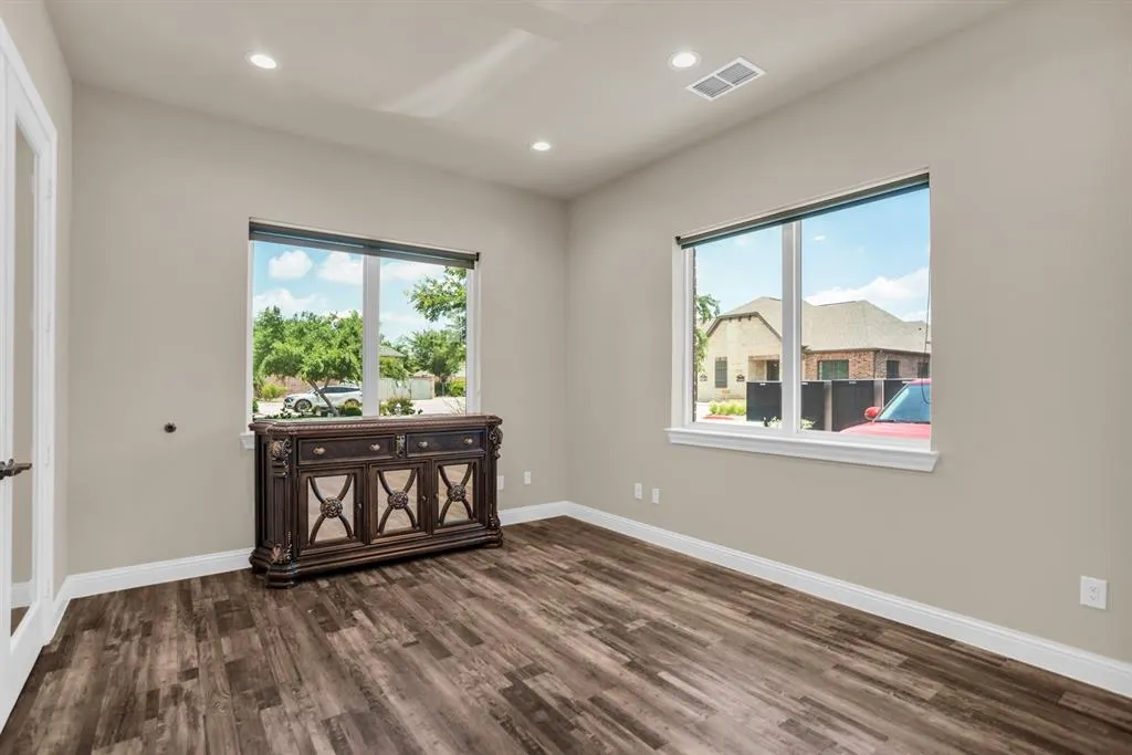 2601 Little Elm Parkway #701