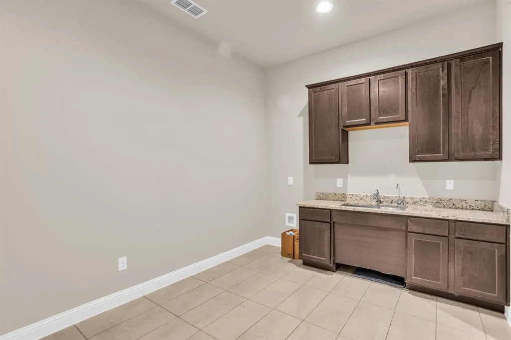 2601 Little Elm Parkway #701