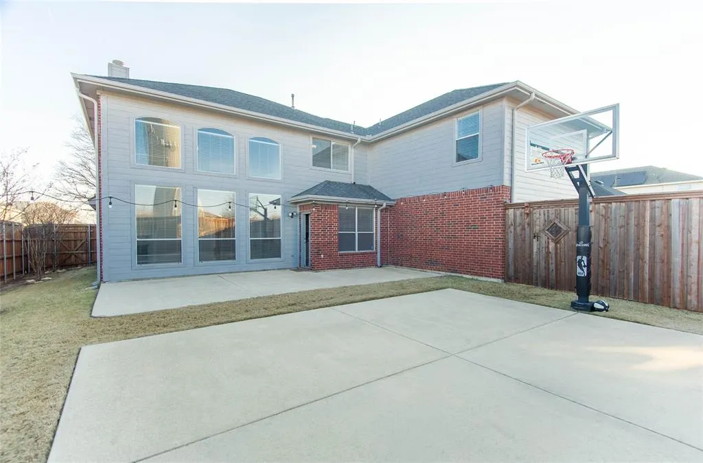 1521 Hidden Cove Court